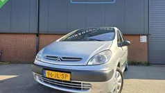 Grijs, metallic lak Gebruikt 2002 Citroën Xsara Picasso MPV | € 1.650 (Eerlijke prijs)