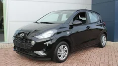 Zwart Gebruikt 2023 Hyundai i10 Comfort Hatchback | € 18.400 (Eerlijke prijs)
