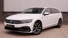 Wit Gebruikt 2021 VW Passat Business Stationwagen | € 23.900 (Goede deal)
