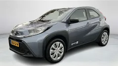 Grijs Gebruikt 2024 Toyota Aygo Play Hatchback | € 20.445 (Goede deal)