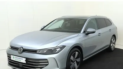 Gebruikt 2025 VW Passat Business Stationwagen | € 39.450 (Super prijs)