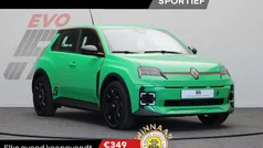 Groen Nieuw 2025 Renault R5 Urban Hatchback | € 29.445 (Goede deal)