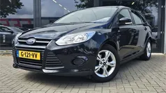 Zwart Gebruikt 2013 Ford Focus Stationwagen | € 4.600 (Eerlijke prijs)