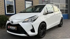Wit Gebruikt 2019 Toyota Yaris Active Hatchback | € 13.950 (Eerlijke prijs)