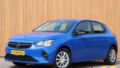 Blauw, metallic lak Gebruikt 2020 Opel Corsa Edition Hatchback | € 11.940 (Eerlijke prijs)
