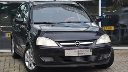 Occasion 2006 Opel Corsa Hatchback | € 1.695 (Eerlijke prijs)