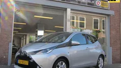 Grijs Gebruikt 2017 Toyota Aygo Hatchback | € 7.950 (Eerlijke prijs)