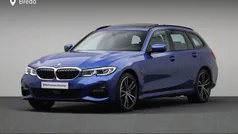 Gebruikt 2022 BMW 330e Executive Stationwagen | € 39.880 (Eerlijke prijs)