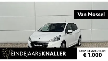 Gebruikt 2019 Peugeot 208 Signature Sky Hatchback | € 12.340 (Eerlijke prijs)
