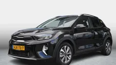 Aurora black pearl m Occasion 2025 Kia Stonic SUV | € 24.390 (Eerlijke prijs)