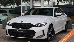 Wit Gebruikt 2024 BMW 320e M Sport Sedan | € 37.900 (Eerlijke prijs)
