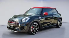 Groen Gebruikt 2017 Mini John Cooper Works Hatchback | € 21.950 (Eerlijke prijs)