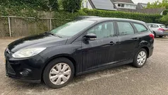 Zwart, metallic lak Gebruikt 2011 Ford Focus Trend Stationwagen | € 3.750 (Goede deal)