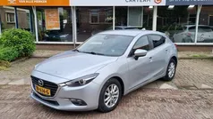 Grijs Gebruikt 2018 Mazda 3 Hatchback | € 17.950 (Eerlijke prijs)