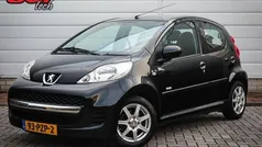 Zwart Gebruikt 2011 Peugeot 107 Hatchback | € 4.980 (Eerlijke prijs)