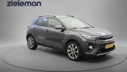 Occasion 2020 Kia Stonic SUV | € 12.344 (Eerlijke prijs)