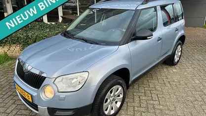 Occasion Skoda Yeti Active 123 PK (90 kW) 2010 Blauw (metallic) SUV