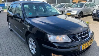 Zwart Gebruikt 2006 Saab 9-3 Linear Stationwagen | € 1.299 (Eerlijke prijs)