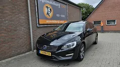 Zwart, metallic lak Gebruikt 2014 Volvo V60 Ocean Race Stationwagen | € 5.995 (Eerlijke prijs)