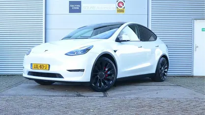 Wit Gebruikt 2022 Tesla Model Y Performance SUV | € 39.999 (Eerlijke prijs)