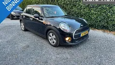 Gebruikt 2018 Mini ONE Business Hatchback | € 11.945 (Eerlijke prijs)