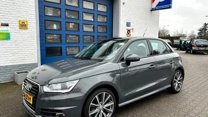 Gebruikt 2018 Audi A1 Sportback S-Line Hatchback | € 10.180 (Eerlijke prijs)