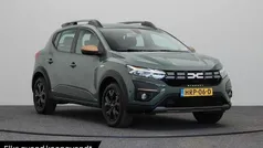 Lichen kaki Gebruikt 2024 Dacia Sandero Extreme Hatchback | € 23.945 (Eerlijke prijs)