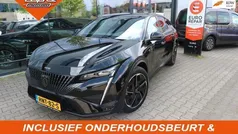 Zwart Gebruikt 2023 Peugeot 408 GTi Sedan | € 27.950 (Eerlijke prijs)