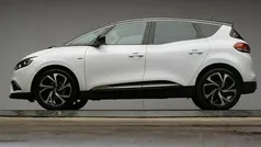 Gebruikt 2017 Renault Scénic IV Bose Edition MPV | € 10.740 (Goede deal)