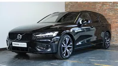 Zwart Gebruikt 2024 Volvo V60 Plus Stationwagen | € 42.950 (Eerlijke prijs)
