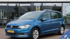 Blauw Gebruikt 2018 VW Touran Trendline MPV | € 19.850 (Eerlijke prijs)