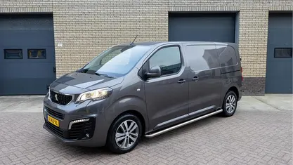 Occasion 2019 Peugeot Expert Premium Van | € 16.900 (Eerlijke prijs)
