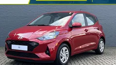 Rood Nieuw 2025 Hyundai i10 Comfort Hatchback | € 22.115 (Eerlijke prijs)