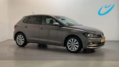 Grijs Gebruikt 2019 VW Polo Highline Hatchback | € 16.450 (Eerlijke prijs)