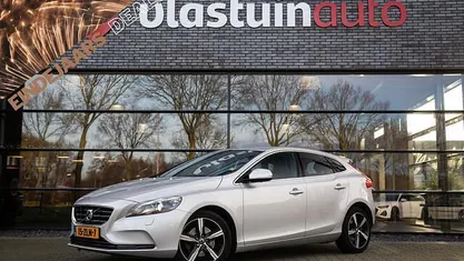 Gebruikt 2013 Volvo V40 Momentum Hatchback | € 8.950 (Eerlijke prijs)