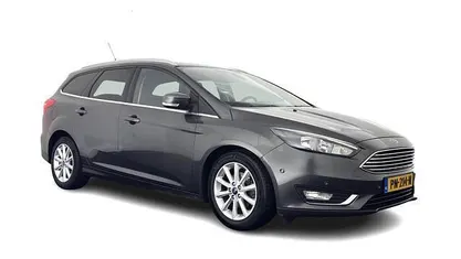 Grijs (metallic) Occasion 2016 Ford Focus Titanium Stationwagen | € 8.445 (Goede deal)