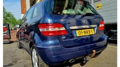 Mercedes B200