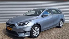 Grijs Gebruikt 2023 Kia Ceed Stationwagen | € 18.495 (Goede deal)