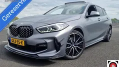 Grijs Gebruikt 2023 BMW 120 M Sport Hatchback | € 34.995 (Eerlijke prijs)