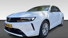 Wit Nieuw 2025 Opel Astra Edition Hatchback | € 34.827 (Super prijs)