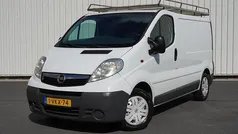 Wit Gebruikt 2011 Opel Vivaro Van | € 3.950 (Eerlijke prijs)