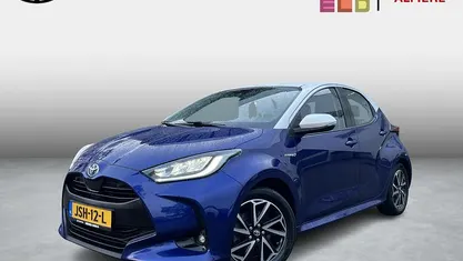 Occasion Toyota Yaris Hybrid Executive 2025 Blauw Hatchback