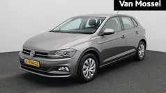 Grijs Gebruikt 2021 VW Polo Comfortline Hatchback | € 16.900 (Eerlijke prijs)