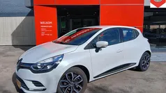 Wit Gebruikt 2018 Renault Clio IV Zen Hatchback | € 10.450 (Eerlijke prijs)