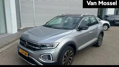 Gebruikt 2023 VW T-Roc Pro SUV | € 28.900 (Eerlijke prijs)