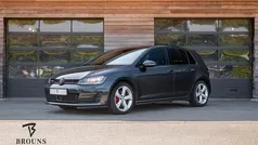 Grijs, metallic lak Gebruikt 2015 VW Golf VII GTI Hatchback | € 19.950 (Eerlijke prijs)