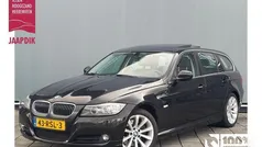 Zwart Gebruikt 2011 BMW 330 Luxury Line Stationwagen | € 8.899 (Goede deal)