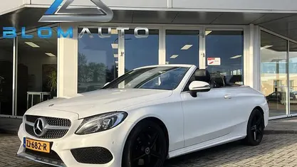Gebruikt 2018 Mercedes C180 AMG Cabriolet | € 28.600 (Eerlijke prijs)