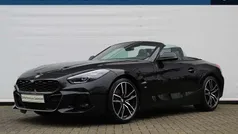 Zwart, metallic lak Gebruikt 2024 BMW Z4 Executive Cabriolet | € 55.750 (Eerlijke prijs)