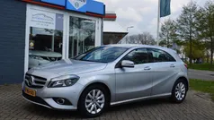 Grijs Gebruikt 2015 Mercedes A180 Ambition Hatchback | € 16.545 (Eerlijke prijs)